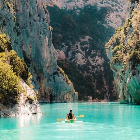 / 3* / Gorges Du Verdon / Proche Du De Ste Croix /standing/ 4 P
