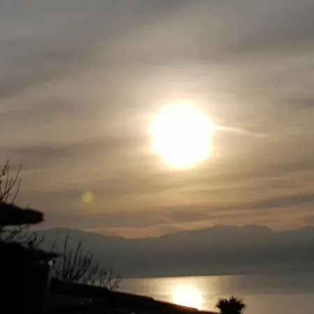 / 3* / Gorges Du Verdon / Proche Du De Ste Croix /standing/ 4 P Camping